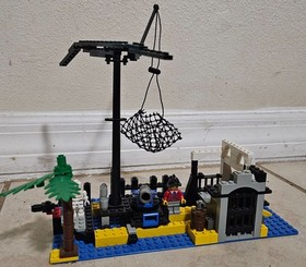 HUGE Vintage LEGO Pirates Lot 6285 Black Seas Barracuda, 6274 Flagship + Extras!