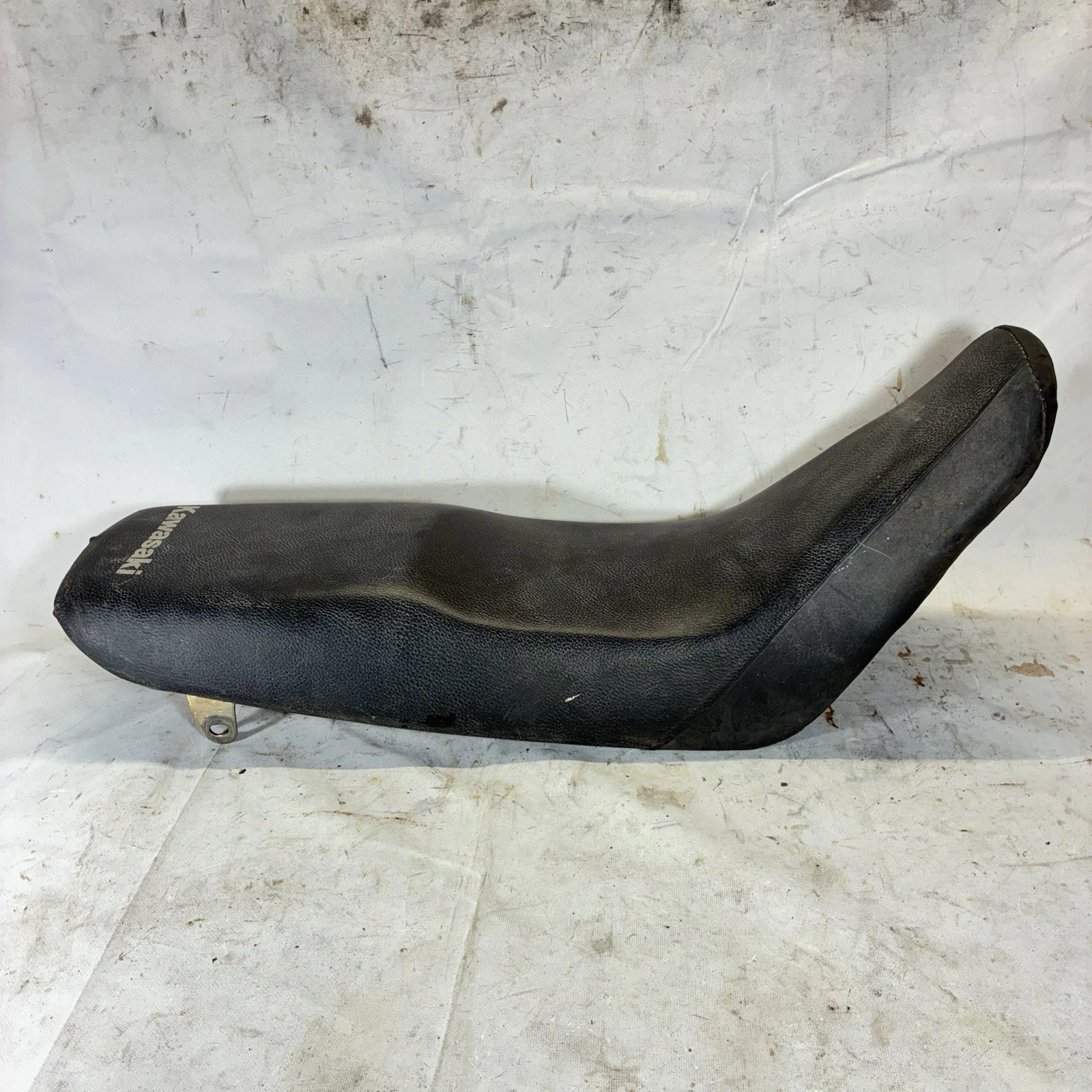 2001 - 2013 (KX85-2003) Kawasaki KX85 KX100 Seat Assembly 53001-1937-MH OEM
