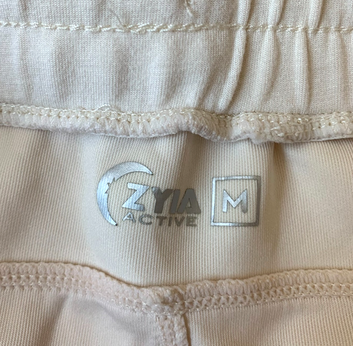 Zyia Active Club Shorts Set Sz M Two Piece Cream Short Sleeve Pockets Drawstring - Picture 8 of 10