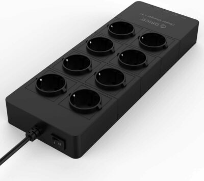 ORICO 8-fach Steckdosenleiste mit 5 USB-Anschlüssen Farbe Schwarz