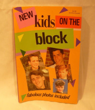 New Kids On The Block Paperback Book Unauthorized Bio w/Photos Vtg  NKOTB 1989