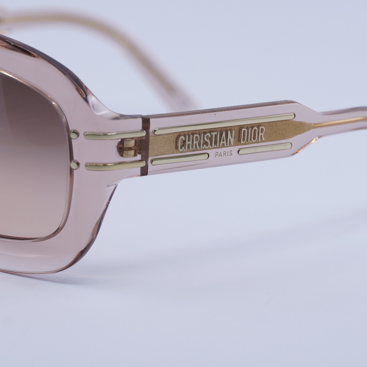 ?️ New Dior DIORSIGNATURE M1U 40F1 Sunglasses - Pink Frame, Roviex Frame Dior DIORSIGNATURE M1U 40F1 Aviator Crystal Pink 58 mm  main image 2