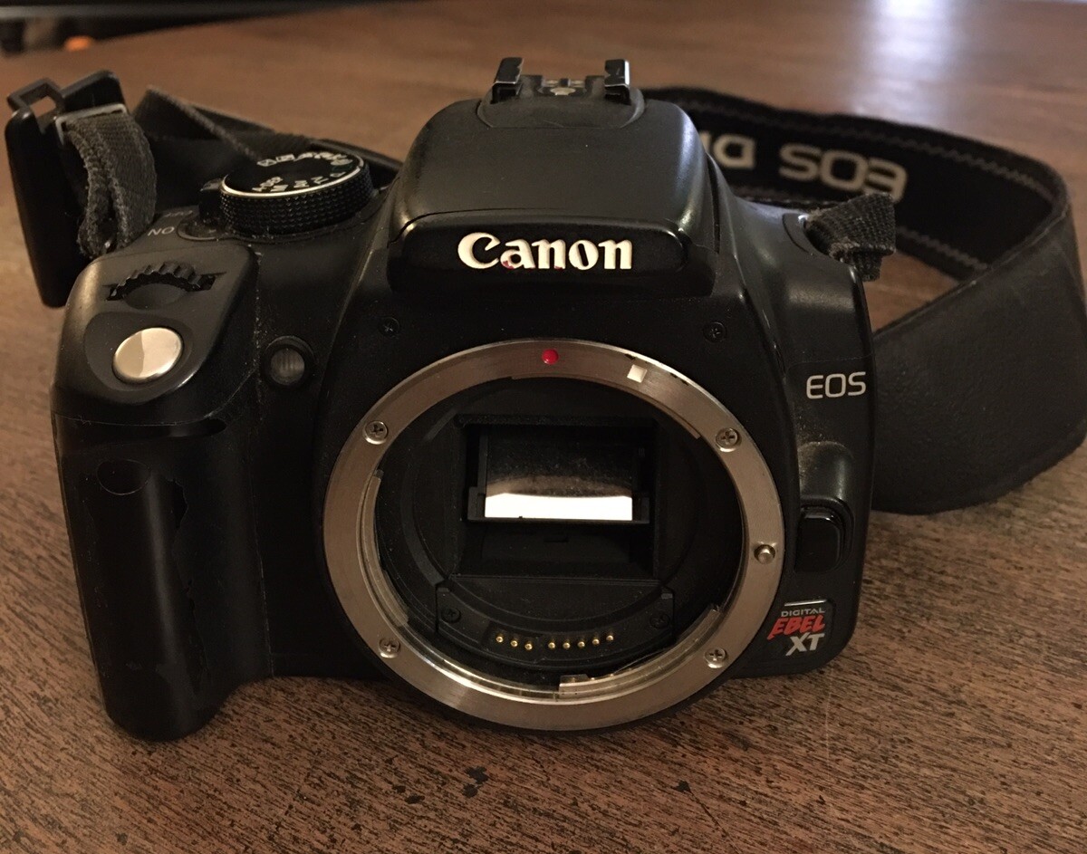 CANON Canon EOS kiss Digital N DS126071 デジタル一眼カメラ