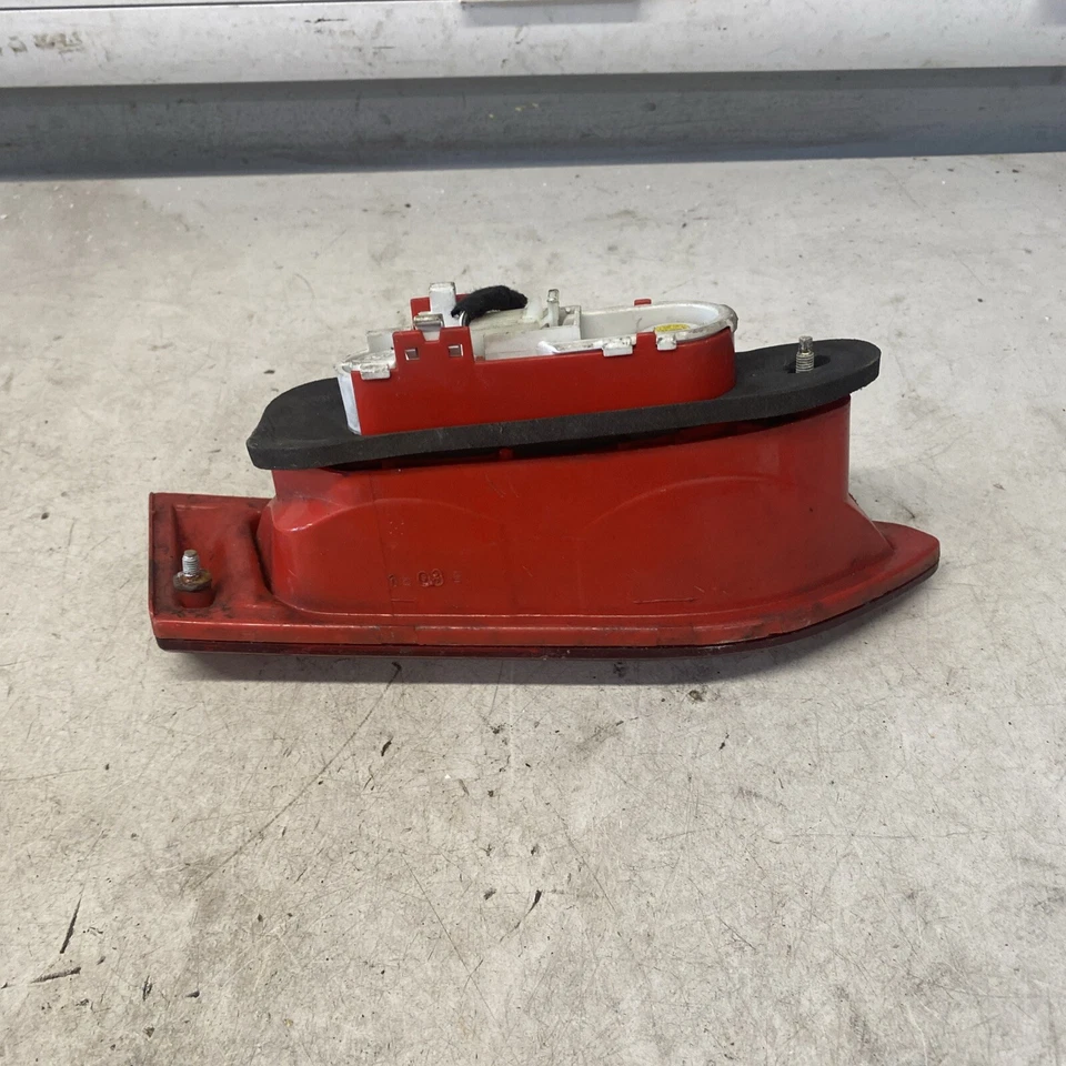 2002 ALFA ROMEO 156 O/S СО СТОРОНЫ ВОДИТЕЛЯ ПРАВЫЙ ЗАДНИЙ ФОНАРЬ В СБОРЕ - Изображение 3 из 3