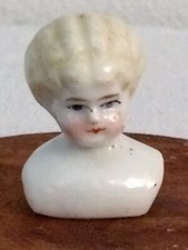 ANTIQUE 1" Blonde Low Brow Porcelain Doll's Head