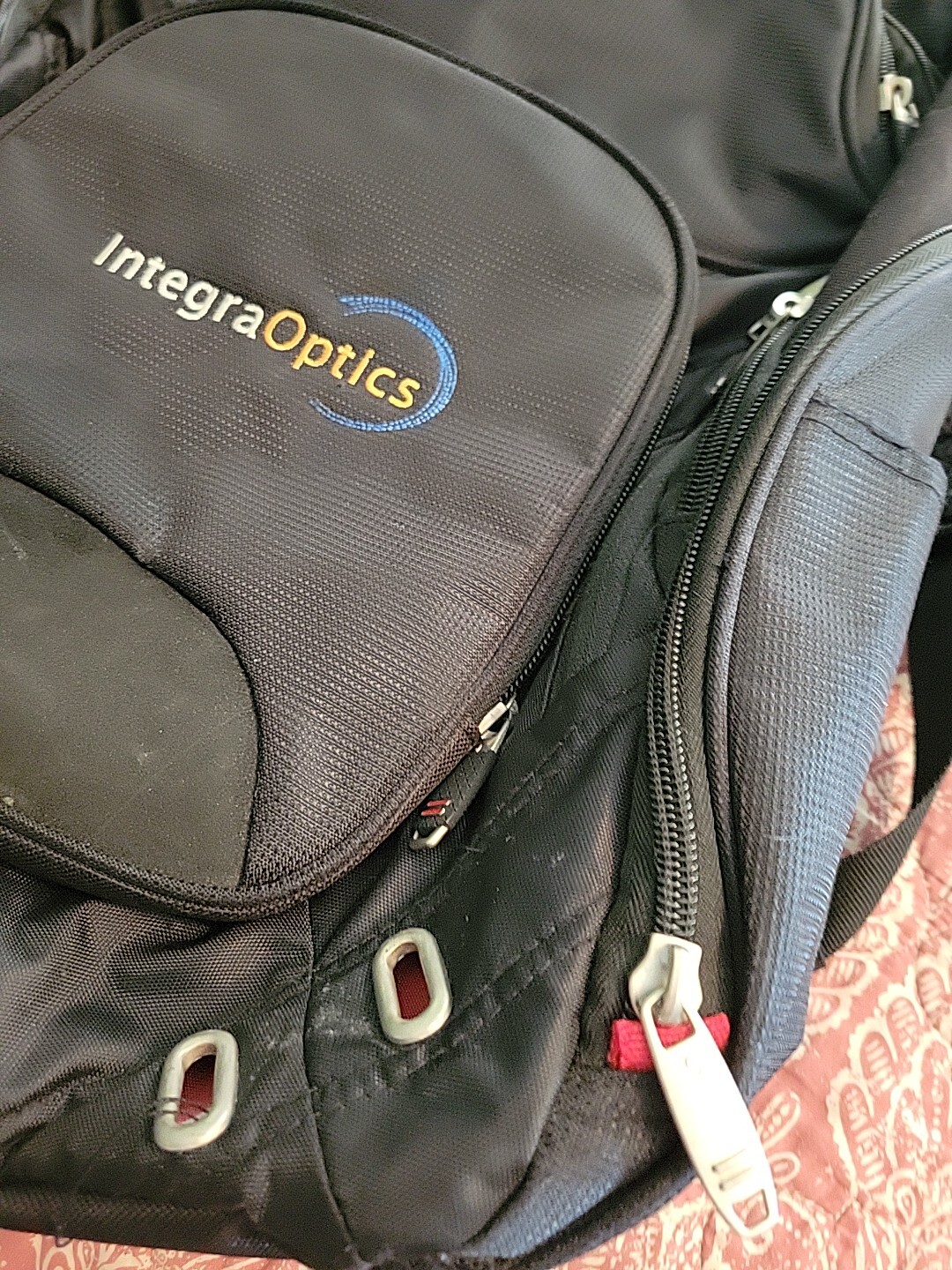 Leed's Backpack Computer Bag IntegraOptics Black … - image 9