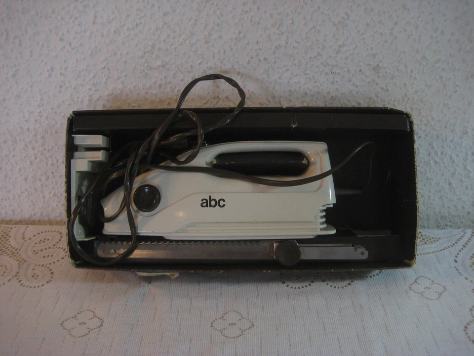 Haushaltsmesser 270 / elektrisches Brotmesser / Elektromesser Haushalt / Küche