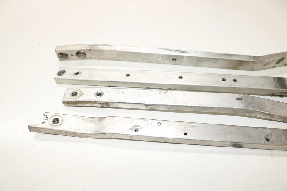 Marco Arctic Cat Zr 5000 Lxr 2015 soporte izquierdo derecho soporte refuerzo Foto 3 de 4