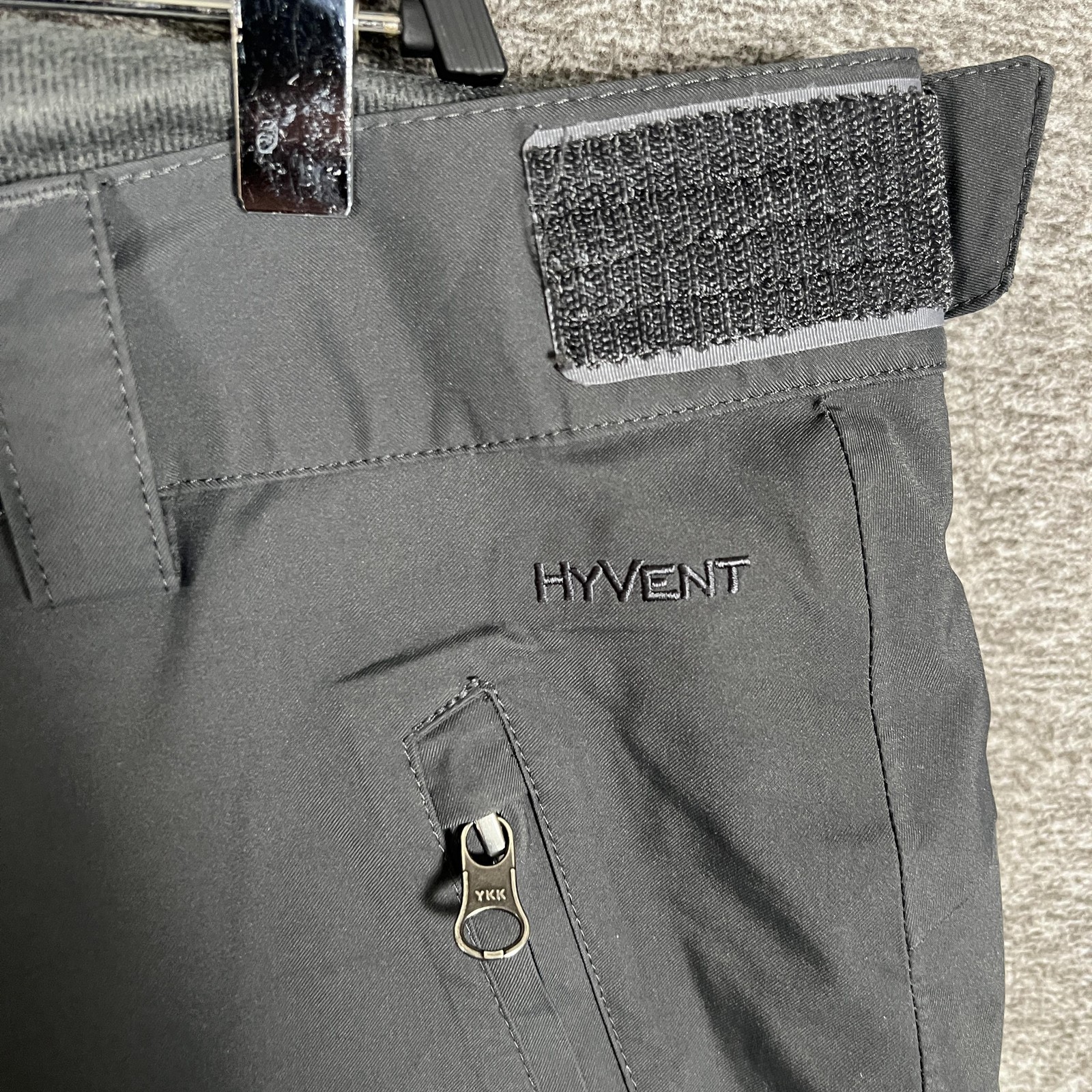 The North Face HyVent Ski Snow Pants Mens XL Black Waterproof Insulated Warm thumbnail 3