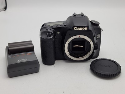Canon EOS 30D 8.2MP DSLR Digital SLR Camera Body Only w/ Battery & Charger