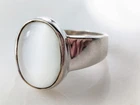 Vintage Solid Sterling Silver White Cat's Eye Solitaire Ring Size 7.75 - 6 Grams
