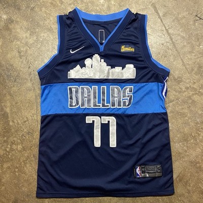 Nike Luka Dončić Dallas Mavericks 2018-19 City Edition Skyline