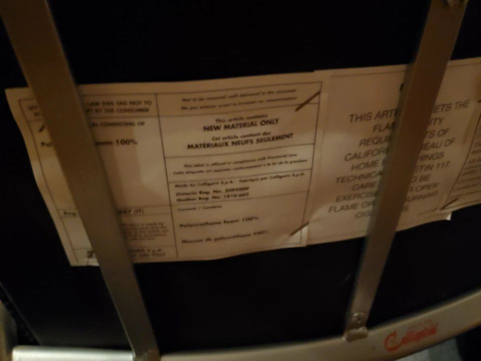 Taburete atómico de cuero Calligaris Illinois recogida local Foto 4 de 4