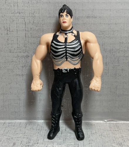 1998 WWF WWE Just Toys Chyna bendie Wrestling Figu...