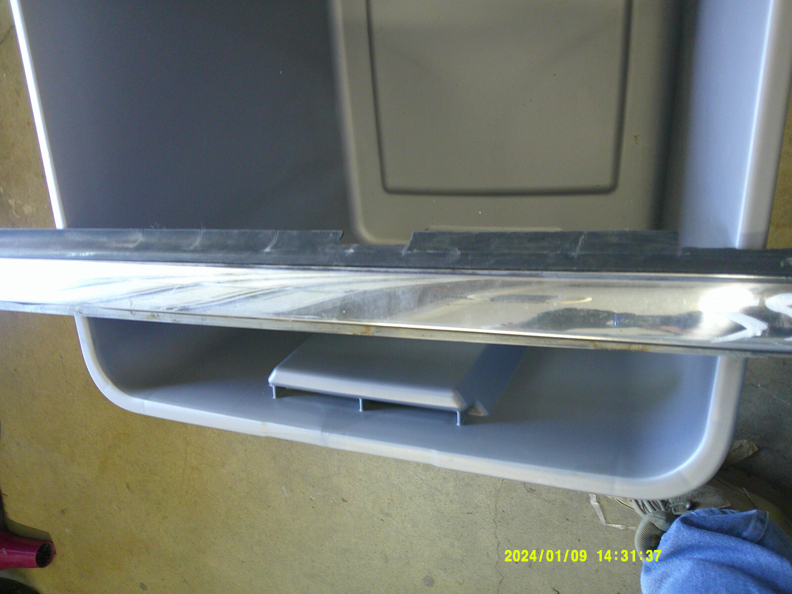 Passenger Door Chrome Moulding #1 Chrysler Maserati TC 89 90 91