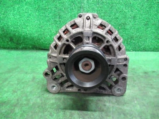 Alternador VOLKSWAGEN Golf 2002 GF-1JAPK [Usado] [PA91526606] Foto 4 de 4