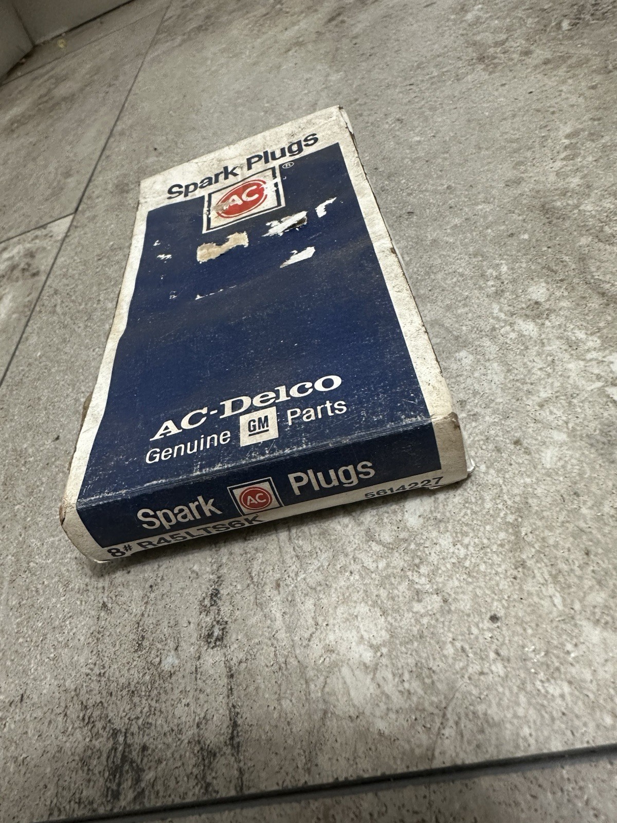 8 AC Delco GM R45LTS6K  Spark Plugs 5614227