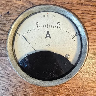 Altes Industrie Amperemeter 30A - JUG Germany - Ø19cm - Deko Loft