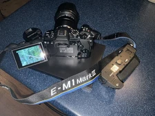 Olympus Combo *MINT* OM-D EM-1 MarkIII M4/3 MFT & 12-40 F2.8 PRO Lens LOW SC 300