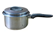 Vintage Ekco Flint Stainless Steel 2 Qt Saucepan W/ Lid 25B USA Mid-20th Century