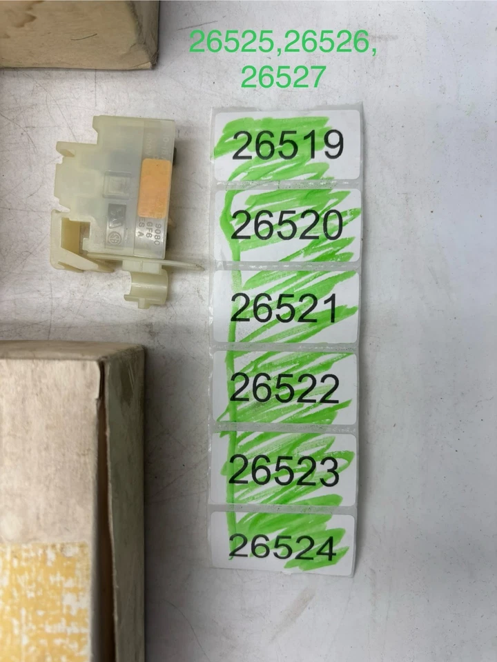 Square D 9080 GF-6 Fusible Terminal Block 600 Volt Pack of 10 1 Per Order - Image 2 of 4