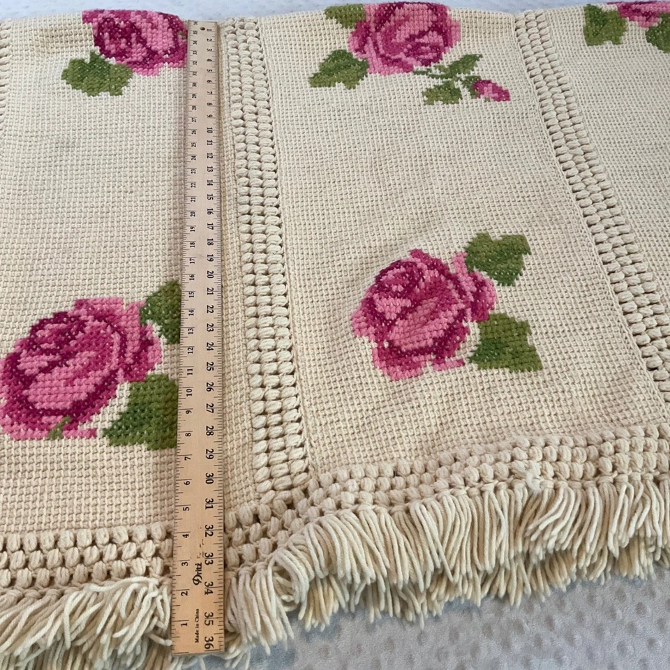 Cream Crochet Rose Floral Throw Blanket Fringe Boho Cottagecore Vintage Handmade - Image 4 of 4