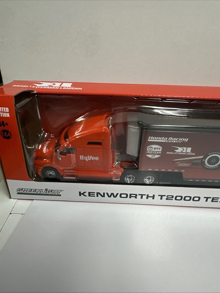 Camión de transporte para carros de carreras Indycar 1/64 rojo Jack Harvey #45 HyVee Metal - Nuevo Foto 3 de 3