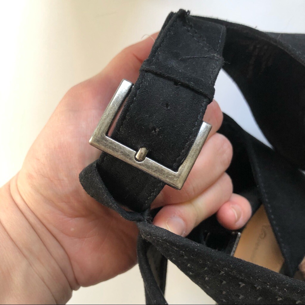 Universal Thread perforated laser cut block heels… - image 10