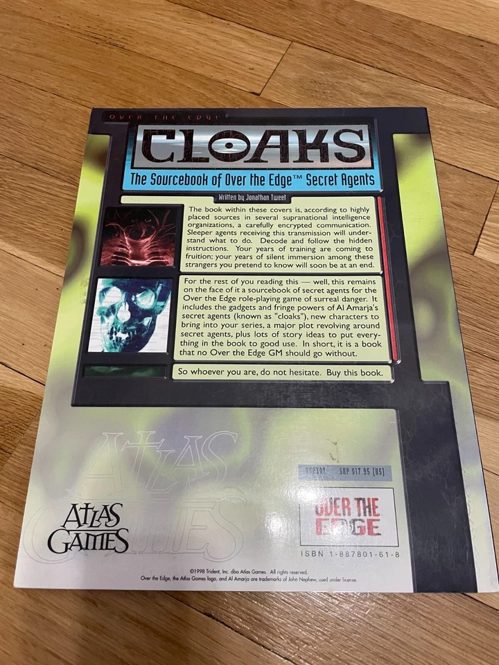 Over the Edge RPG: Cloaks Atlas Games Foto 2 de 4