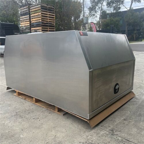 【PRICE DOWN!】1200 x 1770 x 850 mm Flat Plate Aluminium 4WD Ute Toolbox Canopy - Picture 4 of 12