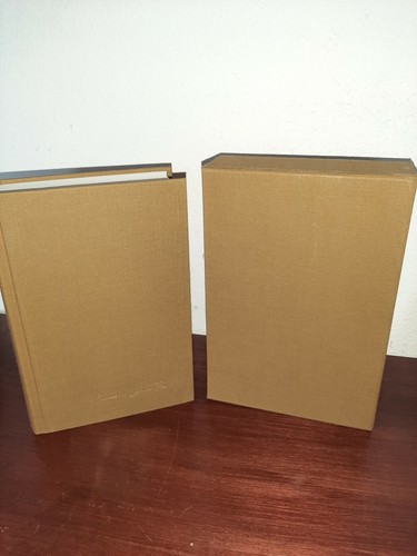 Debt of Honor Tom Clancy Signed Limited Edition - Picture 2 of 7