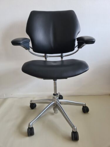 Humanscale Freedom NEW BLACK LEATHER HIDE Chair Chrome Frame & Base Task Arms - 第 1/5 張圖片