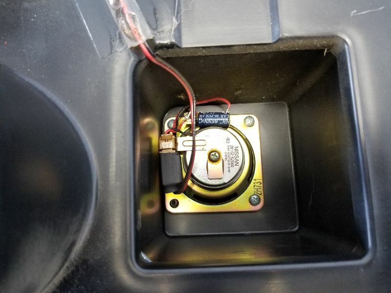 0304 Nissan Xterra Rockford Fosgate Subwoofer Assembly OEM 281702Z700