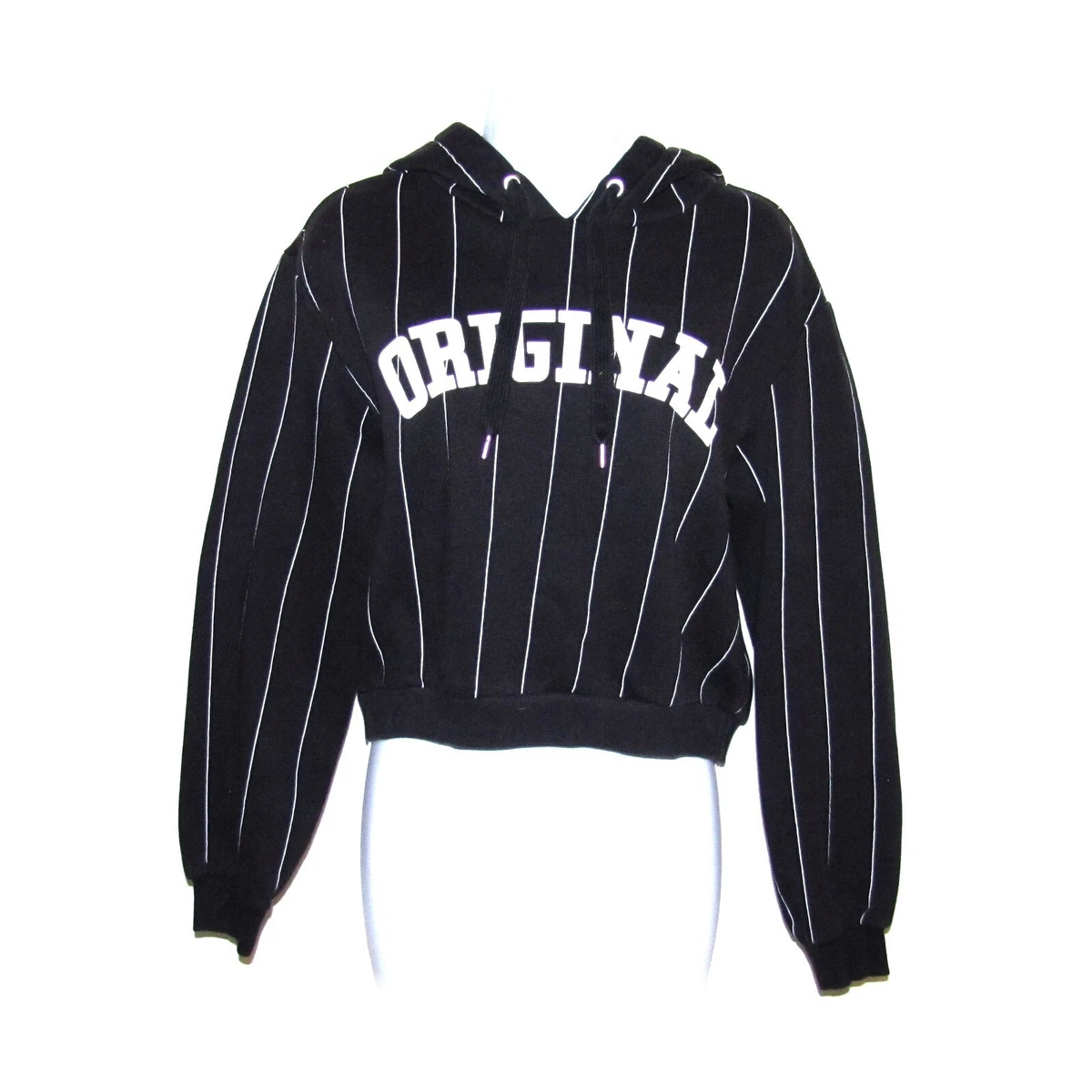Divided cropped hoodie new arrivals