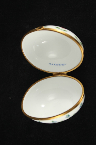 Rare Ceralene Raynaud LAFAYETTE 3½" Egg Shaped Trinket Box - Limoges France - Picture 9 of 10