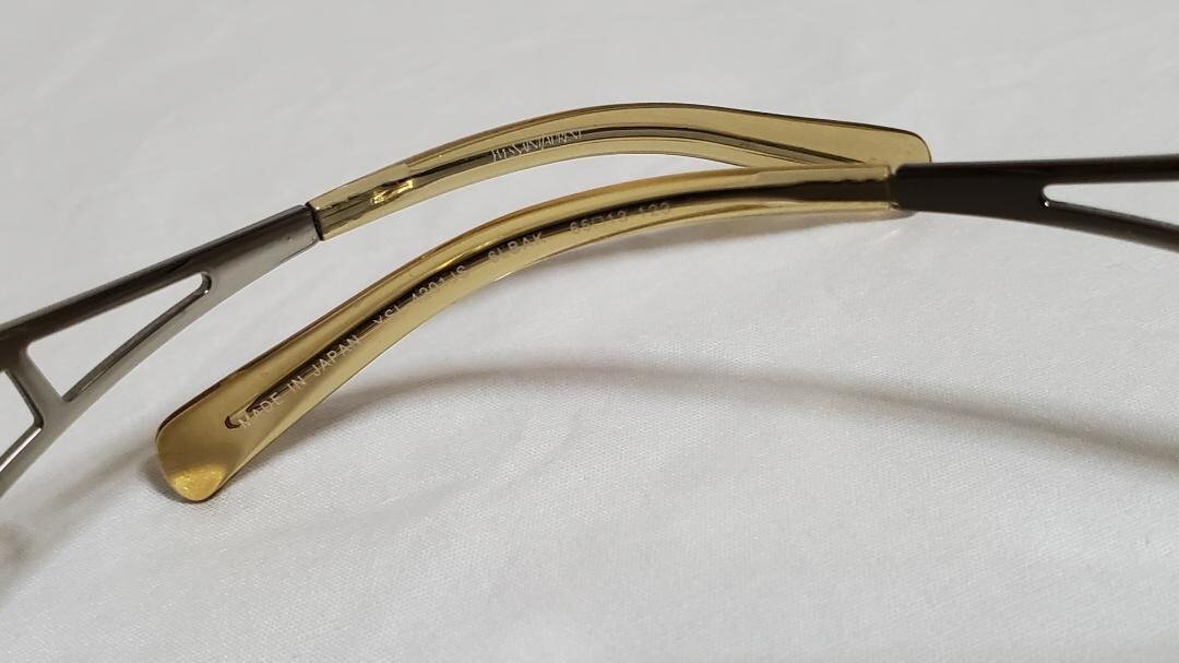 Occhiali da sole originali Yves Saint Laurent YSL con logo a croce metallo lucido marrone 21