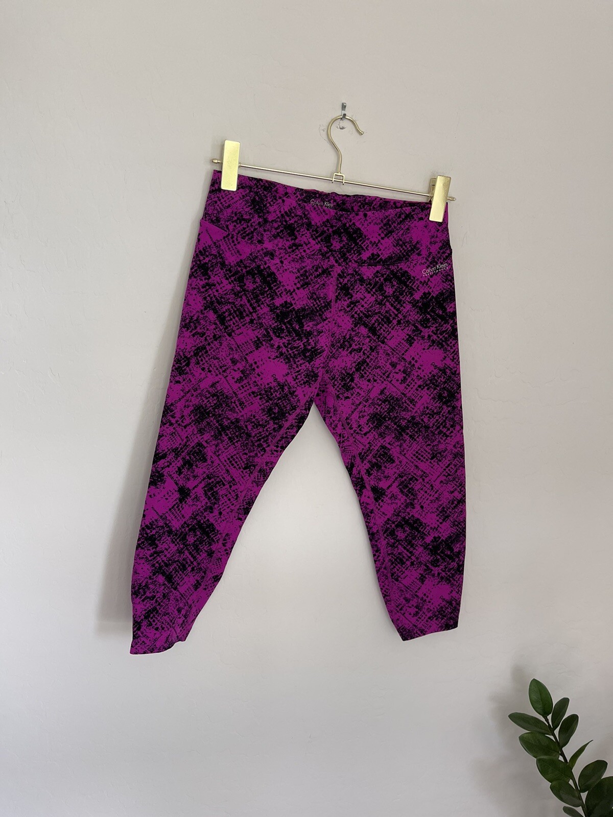 CALVIN KLEIN Performance Compression Leggings Siz… - image 4