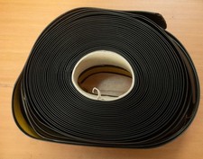 Border hinge or floor strip black