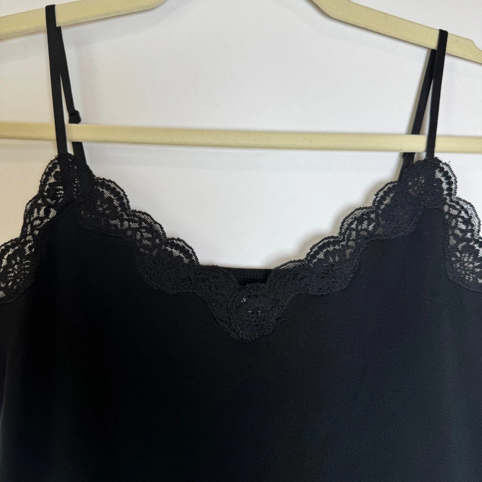 Camiseta sin mangas Ann Taylor LOFT negra con ribete de encaje cami sin mangas informal S Foto 3 de 4