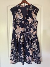 Vince Camuto Women's Blue Pink Floral Short Sleeveless Dress Size 14
