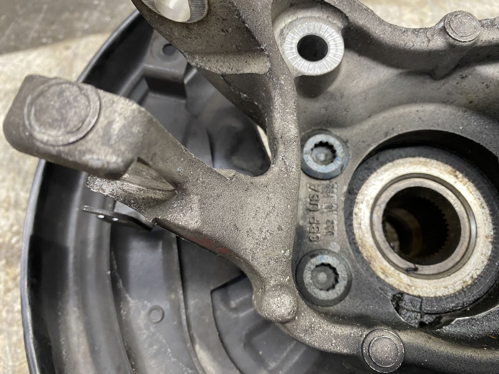 Bentley Flying Spur 2013-2019 REAR+RIGHT Steering knuckle