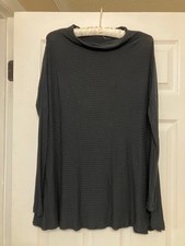 M+M+ Urban Outfitters Black Ribbed Stretchy Rayon Long Sleeve Tunic Cut-Out Back