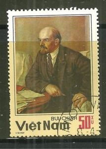 VIETNAM DR 1452 CTO PAINTING OF LENIN AT HIS DESK #3
