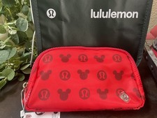   lululemon Disney Everywhere Belt Bag 1L Mic...