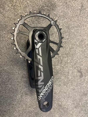 Descendant Eagle Superboost Kurbelgarnitur + DUB Innenlager - 73mm BSA, 165mm, 36t
