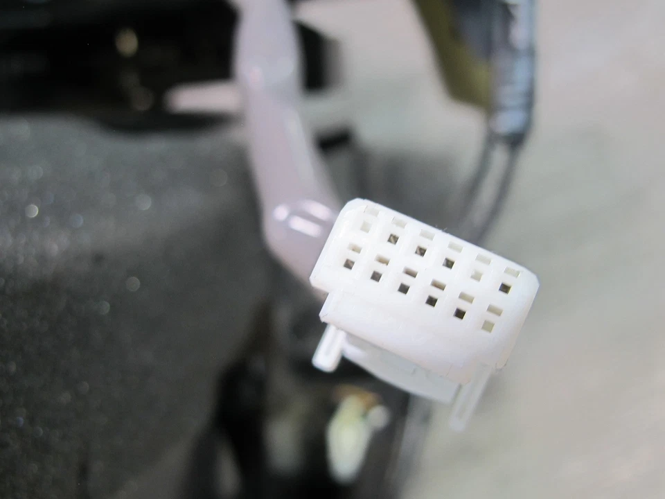 Infiniti QX56 2011-2013 consola central delantera palanca de cambios moldura panel bisel Foto 4 de 4