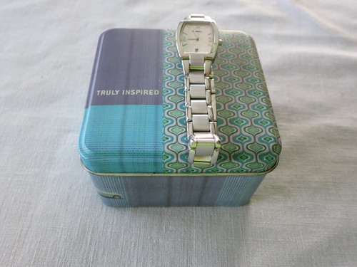 Truly Inspired Fossil Women's Watch with Silver Metal Link Band in Metal Cas - Afbeelding 1 van 11