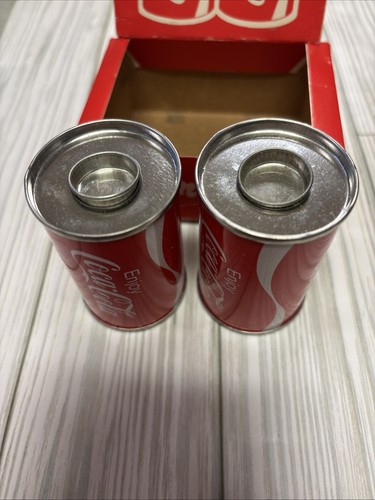 Coca-Cola Werbung Cola Dose Form Metall Salz und Pfefferstreuer Set 2,5" - Bild 3 von 5