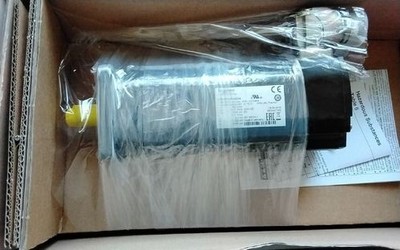 SCHNEIDER ELECTRIC Servomotor BMH0703P06A2A 70mm, 3,4Nm