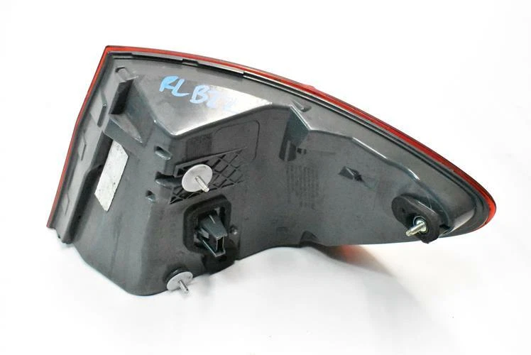Conjunto de lámpara de luz trasera LED izquierda lado conductor BMW 535i 528i 2011-2013 OEM Foto 4 de 4